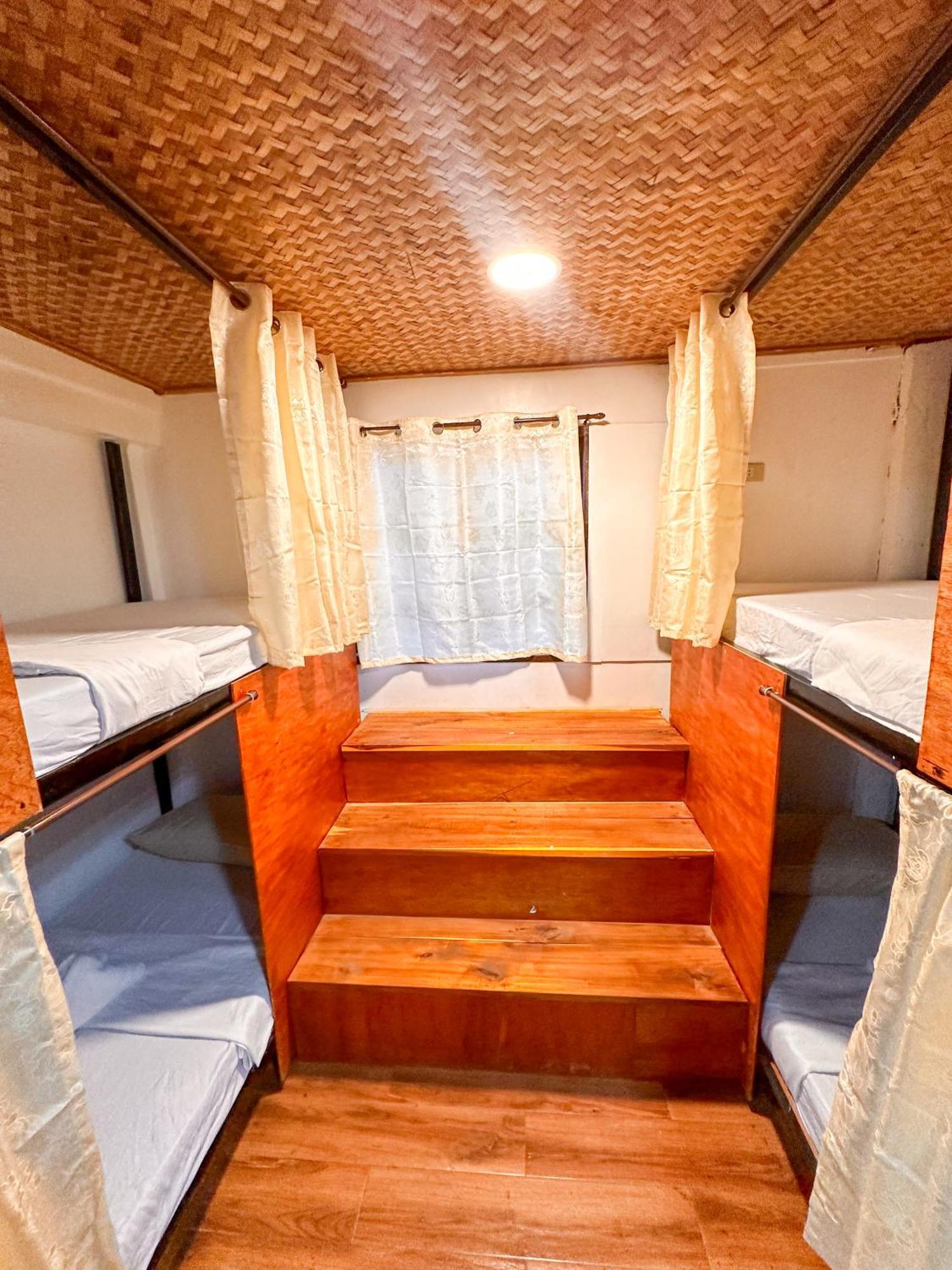 Hangout'S Hostel إل نيدو المظهر الخارجي الصورة