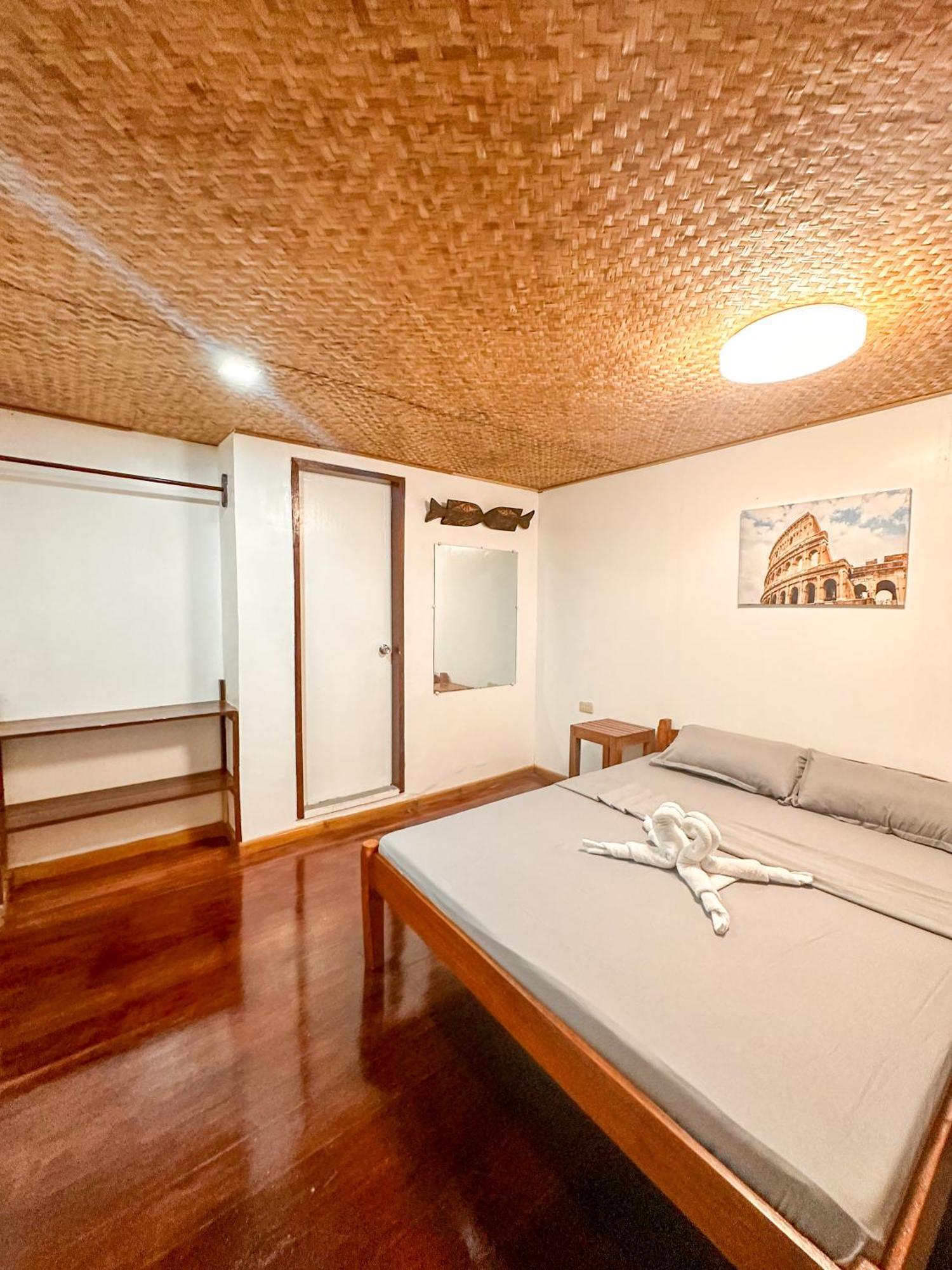 Hangout'S Hostel إل نيدو المظهر الخارجي الصورة